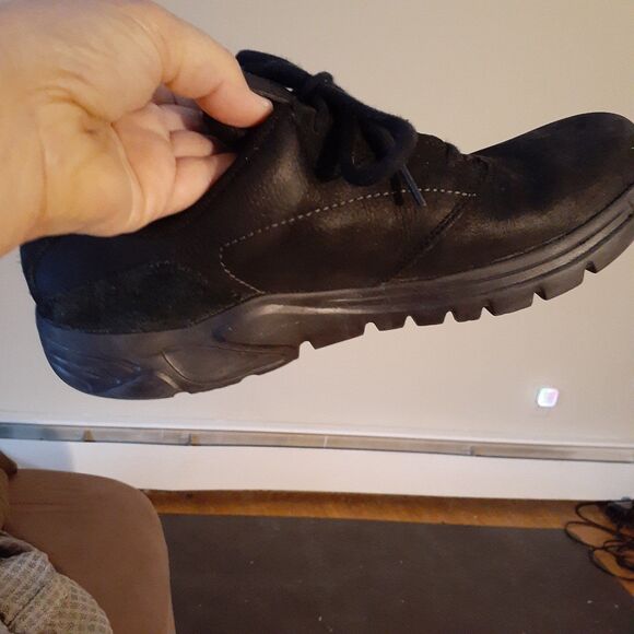 Hi-Tec shoes men's 8.5  black leather V-Lite walk light Witton walking shoe - Picture 5 of 9